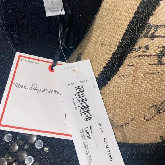 Bisou Bisou Sparkle Sweater - Picture 6 of 8